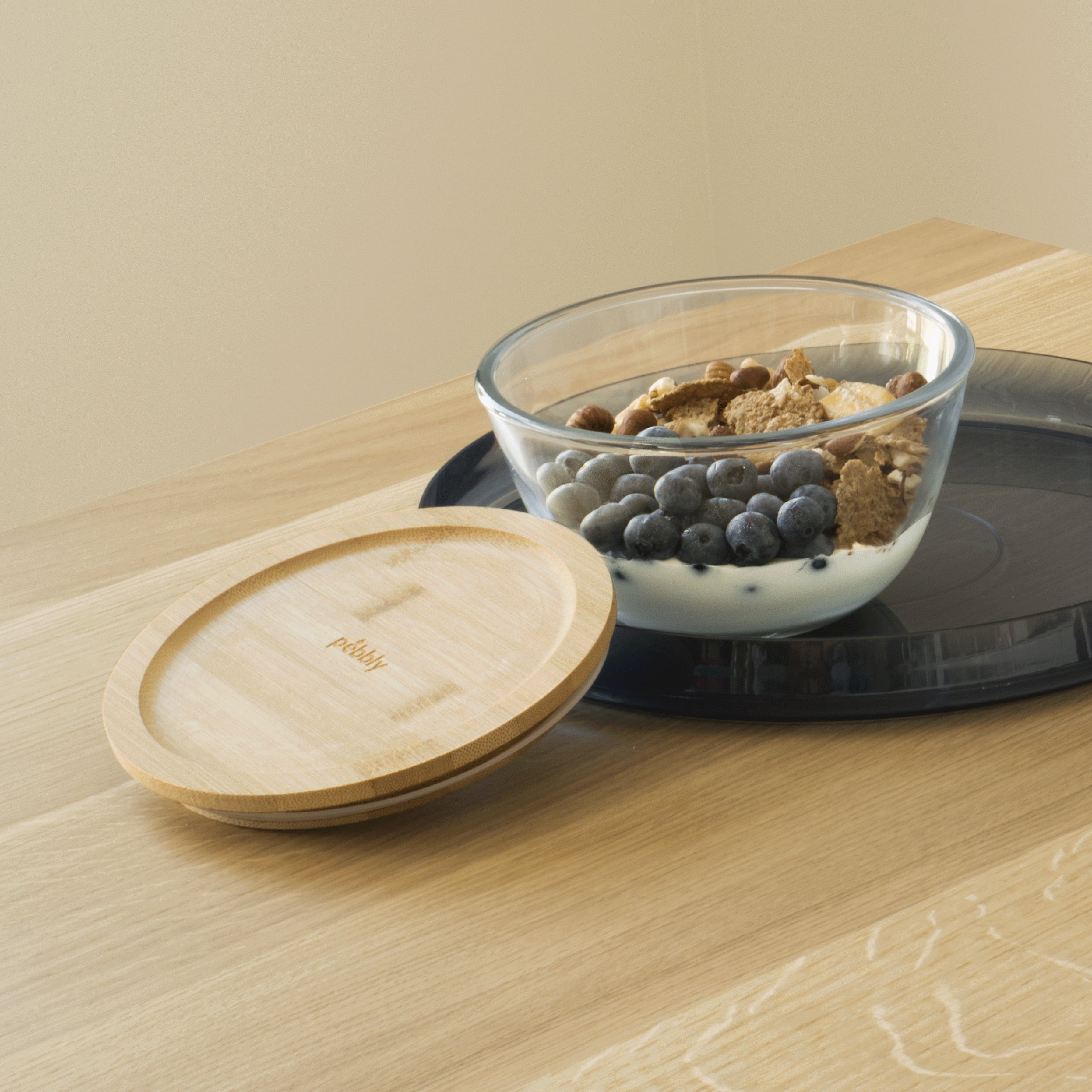 Glass Bowl With Bamboo Lid 770Ml