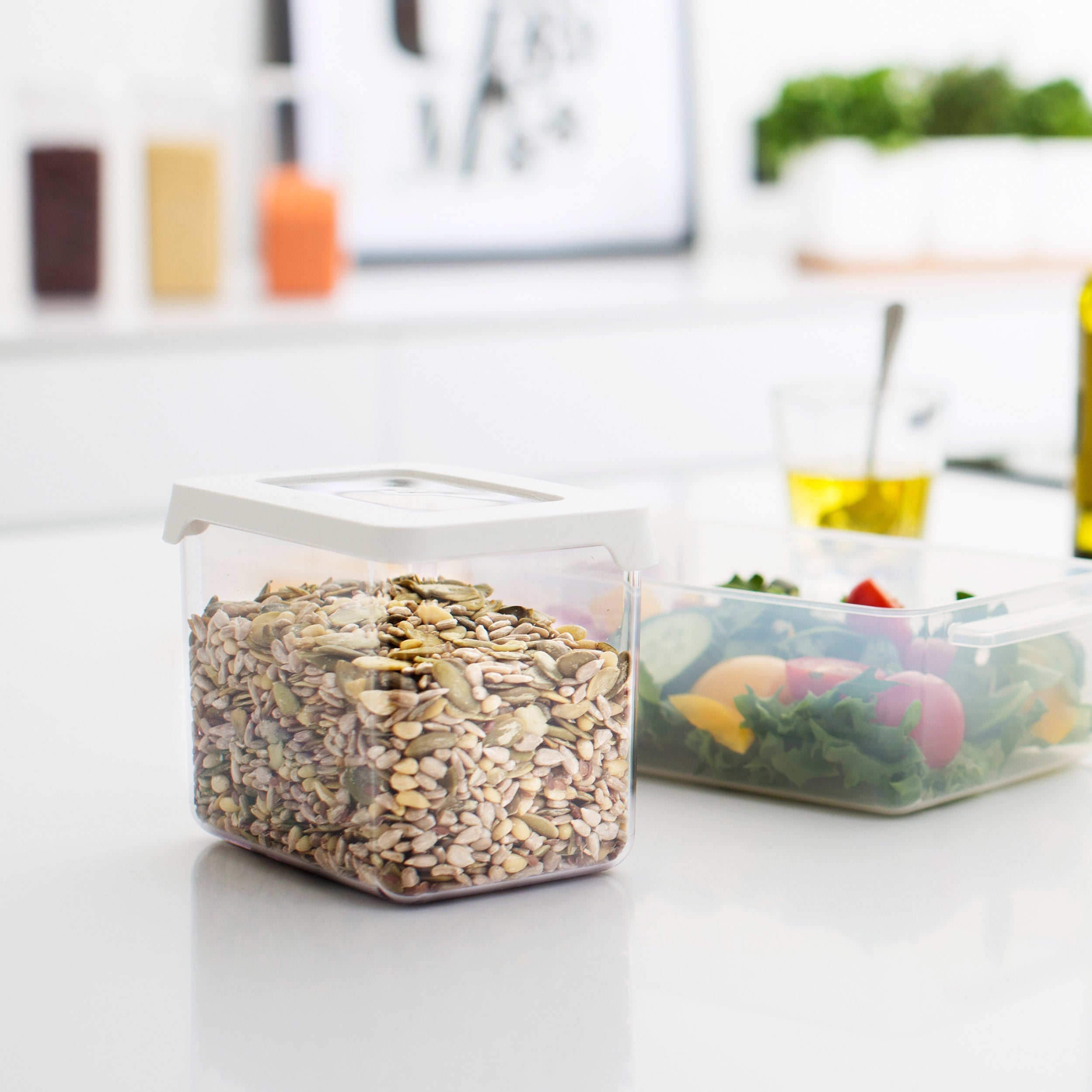 Airtight Dry Food Storage Container 0.8 Litre