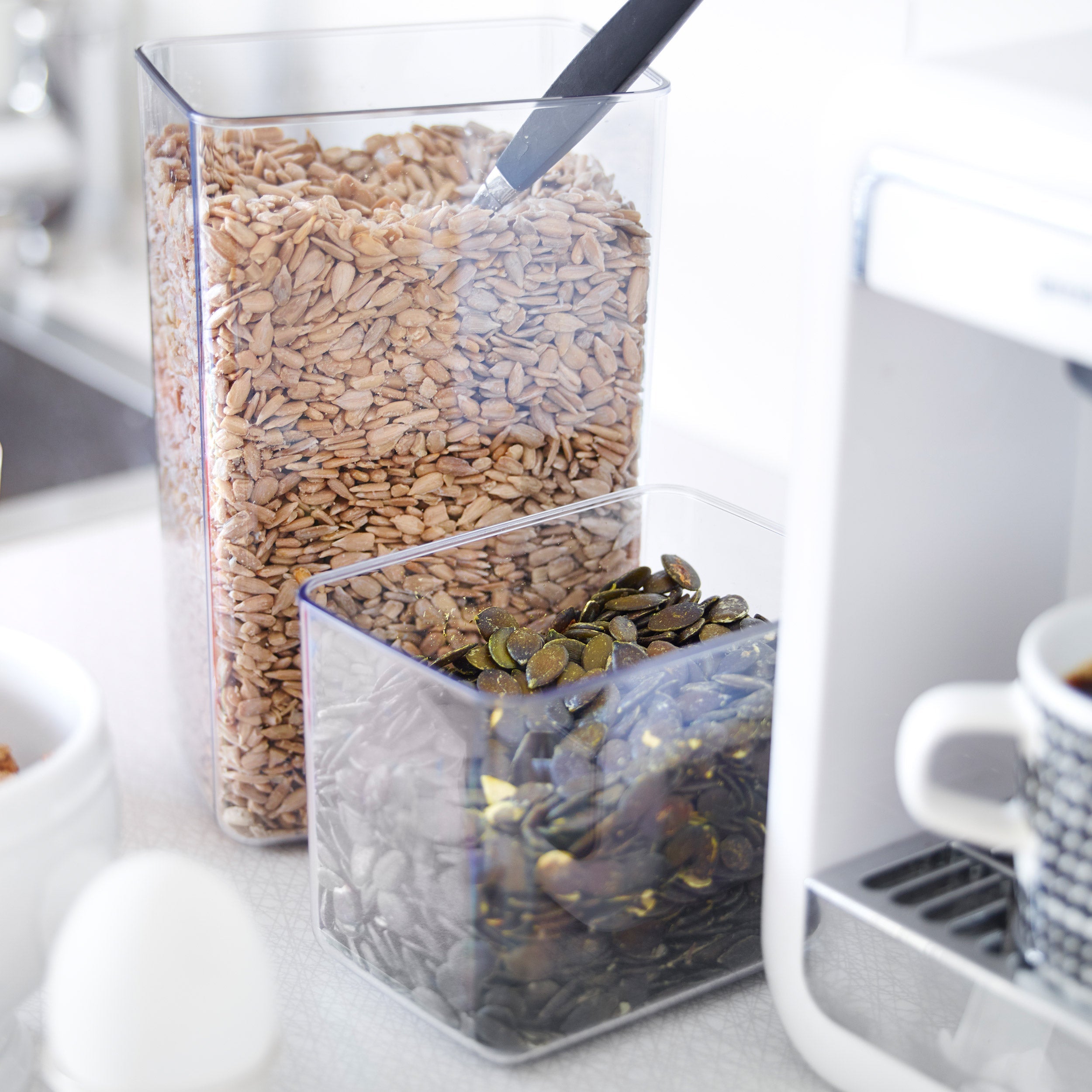 Airtight Dry Food Storage Container 0.8 Litre